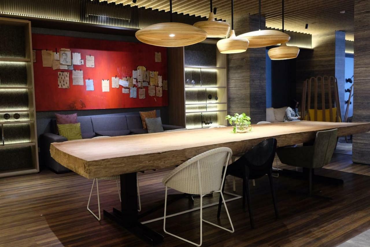 Lavenderbnb 1 At Uttara The Icon Apartment ยอกยาการ์ตา ภายนอก รูปภาพ